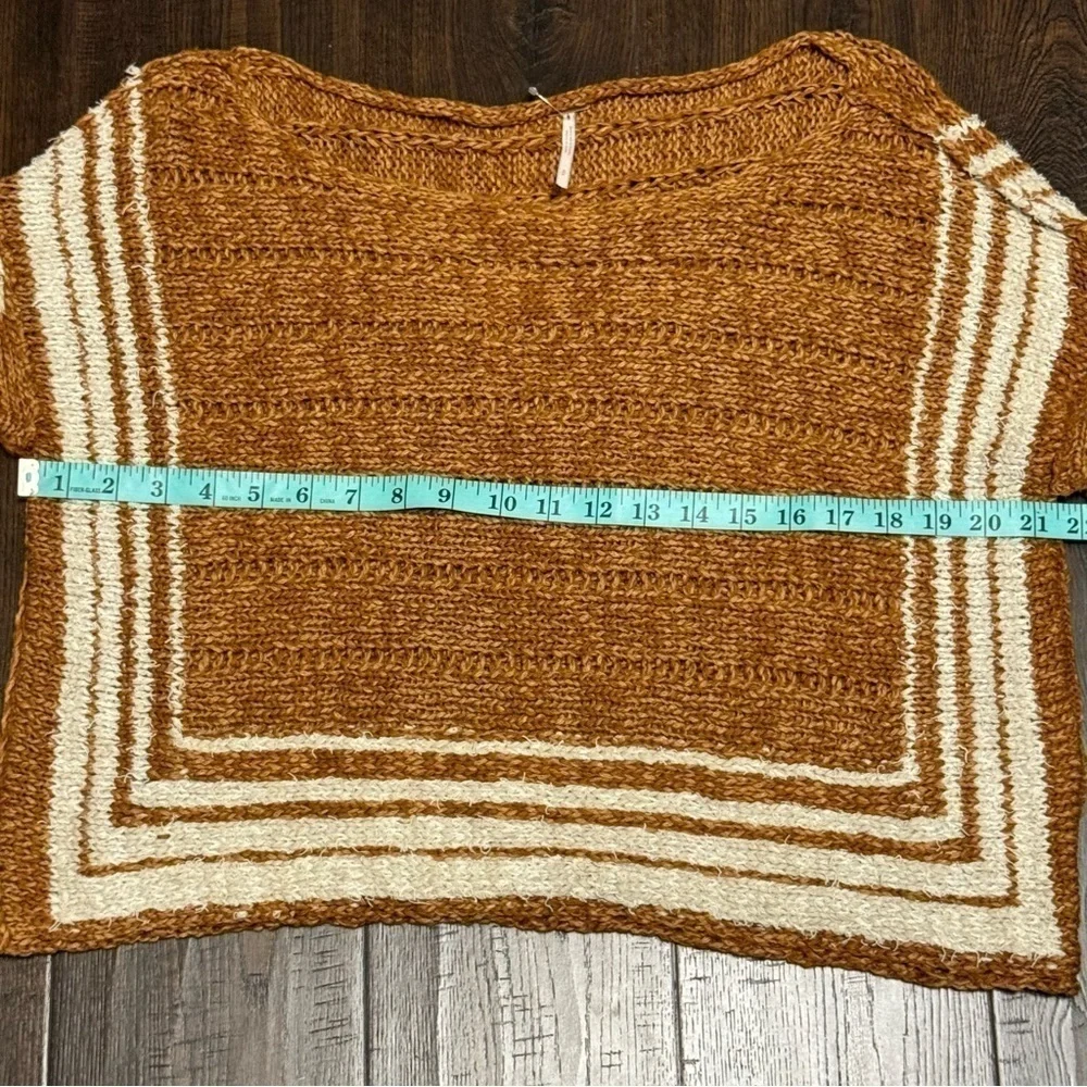 Free People Long Sleeve Pullover Sweater Size‎ Small Women